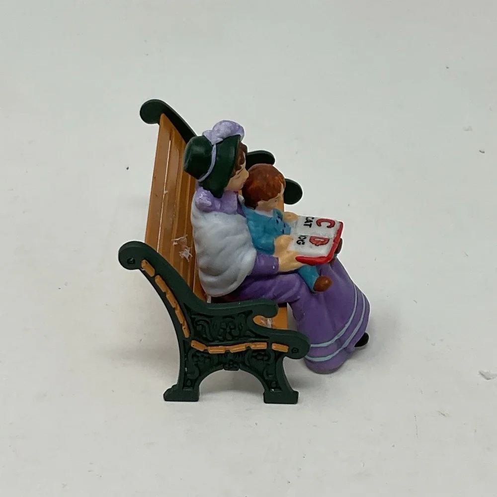 Dept 56 Dickens Village Heritage Dickens Learns To Read Christmas 56.58577